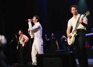Jonas Brothers Extend Tour Into 2024 With More Than 50 New Dates in North America, Europe & More