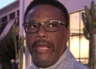 Judge Greg Mathis Accused of Pulling Gun on City Workers, He Denies It