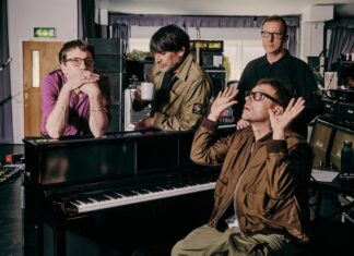 Blur Breezes to No. 1 In U.K. With ‘The Ballad of Darren’