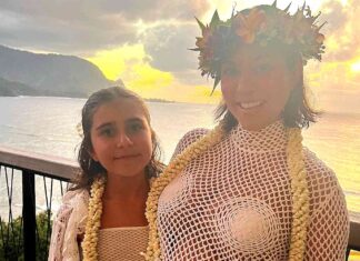 Pregnant Kourtney Kardashian, Daughter Penelope Get Mani-Pedis: Photos