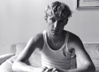 No, Troye Sivan Is Definitely Not a Bottom: ‘This Is Something I Want to Clear Up’