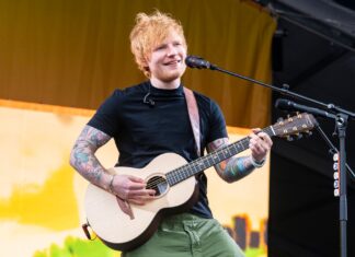 Ed Sheeran Got Roasted While Serving Dogs At Chicago’s Legendary Weiner Circle: ‘Way Too Proper and Friendly’