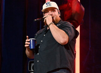 Luke Combs Brings Cancer Survivor On Stage For ‘Fast Car’ Performance – Hollywood Life