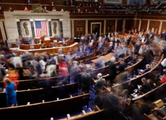 In Win For Radio Stations, AM For Every Vehicle Act Headed to Senate Floor