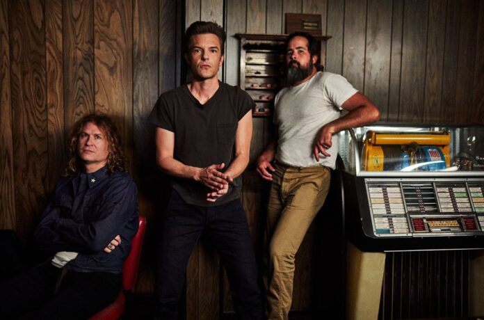 03-The-Killers-cr-Danny-Clinch-press-2021-billboard-1548-1629926740.jpg