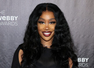 SZA Puts That THANG On A Robot In Snippet From ‘Snooze’ Video