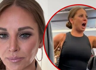 Woman From Viral Airplane Freak-Out, Tiffany Gomas' Emotional Apology