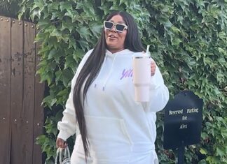 Lizzo Spotted for First Time Since Being Sued By Backup Dancers, Gives Update