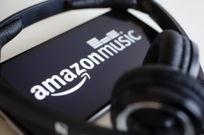 Amazon-Music-Logo-with-Headphones-billboard-1548-1621274870.jpg