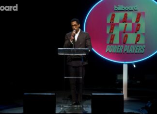 Larry Jackson Accepts the Executive of The Year Award | R&B Hip-Hop Power Players & Live 2023