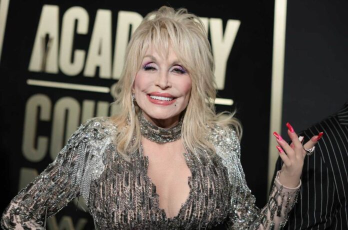 Dolly-Parton-acm-may-2023-billboard-1548.jpg
