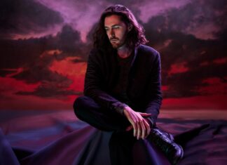 Hozier Heading for Debut U.K. No. 1 With ‘Unreal Unearth’