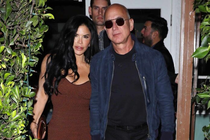 Jeff-Bezos-and-Lauren-Sanchez-082623-01-cd2753fabb474d4f8e8c9a7b7c4b5209.jpg