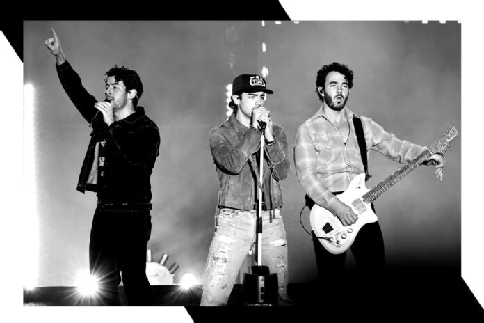 Jonas-Brothers.jpg