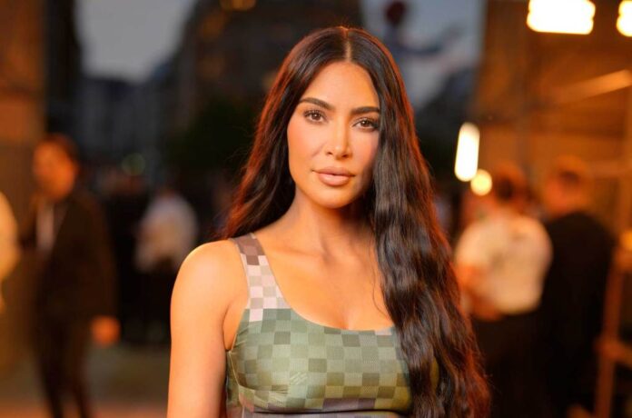 Kim-Kardashian-at-the-Louis-Vuitton-Spring-2024-billboard-1548.jpg