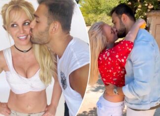 Fans diss Sam, urge her to date Pete Davidson