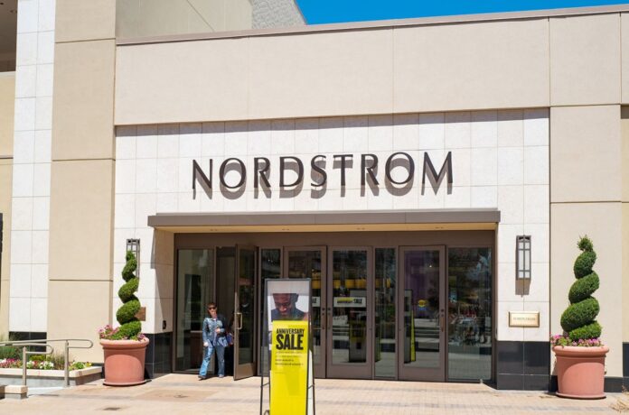 Nordstrom-sale-billboard-1548.jpg