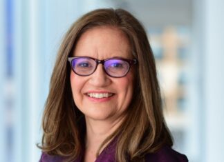 Longtime NPR Programming Executive Anya Grundmann to Step Down