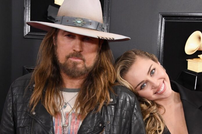 billy-ray-cyrus-miley-cyrus-2019-billboard-1548.jpg