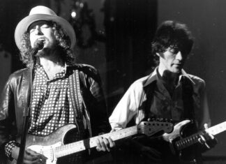 Bob Dylan Speaks Out on Death of ‘Lifelong Friend’ Robbie Robertson
