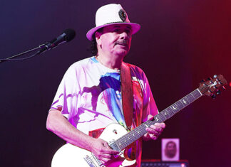 Carlos Santana Issues Apology After His Anti-Trans Remarks In Concert – Hollywood Life