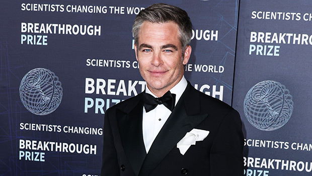 chris-pine-gets-cozy-with-mystery-woman-ss-ftr.jpg