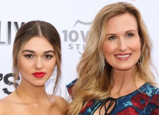 Where Sadie and Korie Robertson Stand With Phil's Secret Daughter