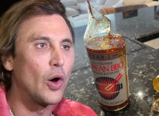 'Foodgod' Jonathan Cheban Files $20M Lawsuit, Claims Sauce Bottle Sliced Hand