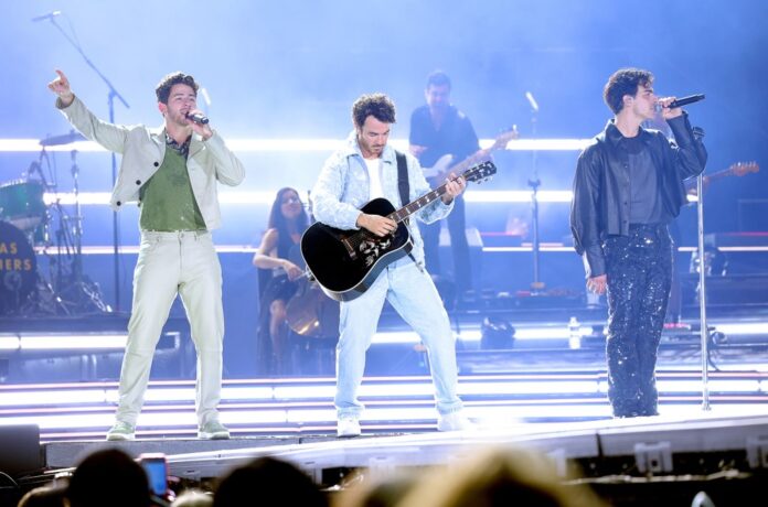 jonas-brothers-yankee-stadium-2023-billboard-1548.jpg