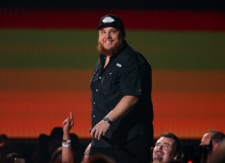 Luke Combs’ ‘Fast Car’ Accelerates to No. 1 on Adult Pop Airplay Chart