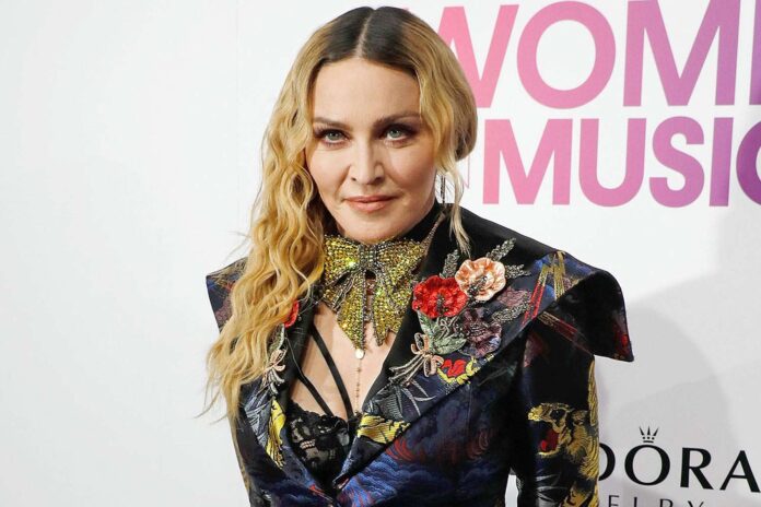 madonna-tout-56ff4059c32d4aeeae0cd25b4ef698fc.jpg