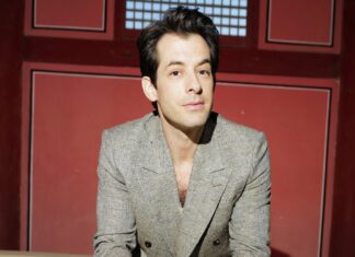 ‘Barbie’ Music Producer Mark Ronson Taunts Bill Maher for ‘#ZombieLie’ Critique