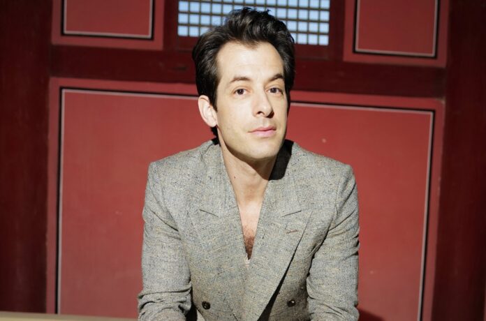 mark-ronson-2023-b-billboard-1548.jpg