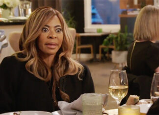 Mary Cosby Returns & Starts Drama – Hollywood Life