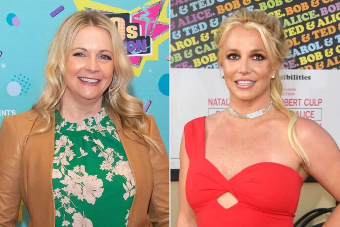 melissa-joan-hart-britney-spears-082223-4fc8dd1e727141a6a724d4f691bf503f.jpg