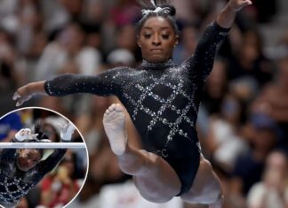 Simone Biles becomes first to win eight US Championships