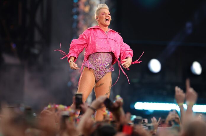 pink-berlin-2023-billboard-1548.jpg