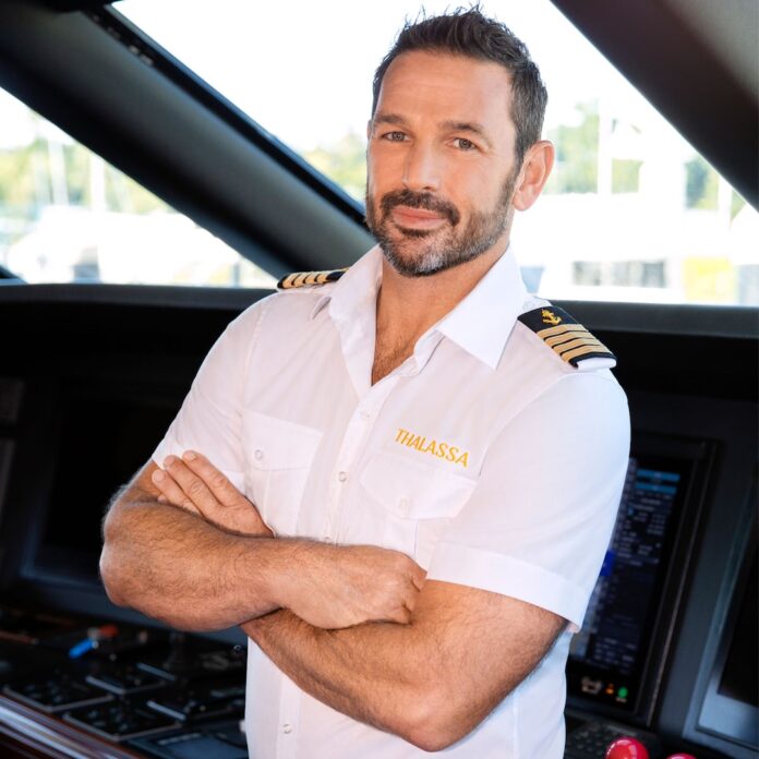 rs_1200x1200-220215150539-captain2.jpg