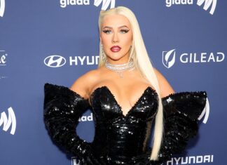 Christina Aguilera Makes a Convincing Case to Wear a Purse as a Skirt