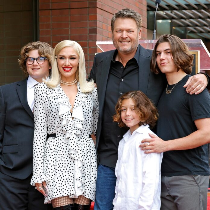 rs_1200x1200-230813102048-1200-gwen-stefani-blake-shelton-sons-kingston-zuma-apollo-rossdale-walk-of-fame-star-ceremony-cjh-051223.jpg