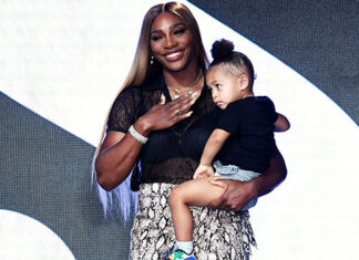 Pregnant Serena Williams Rocks Crop Top, Shorts In New Mirror Selfie – Hollywood Life