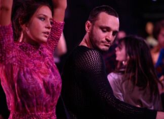 Passages Review: A Sexy Love Affair Makes Waves in Paris