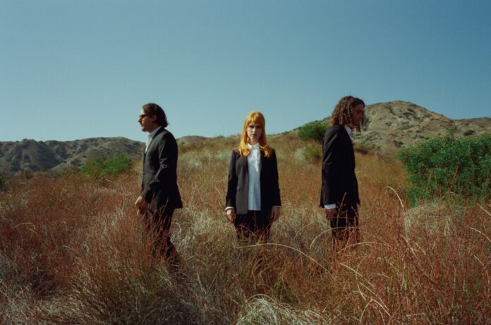 01-Paramore-cr-Zachary-Gray-press-2023-billboard-1548.jpg