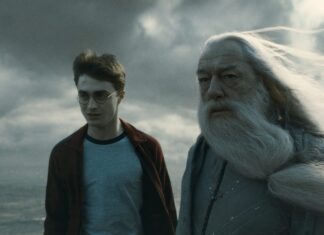 ‘Harry Potter’ star Daniel Radcliffe pays tribute