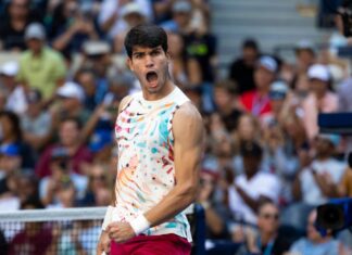 Carlos Alcaraz continues to roll at US Open with third-round victory