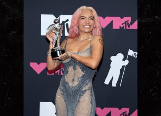Karol G Wore Over $2 Million In Diamonds At MTV VMAs