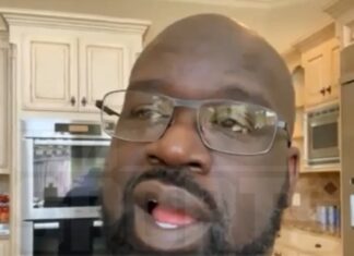 Shaq Says Deion Sanders Reminds Him Of Phil Jackson, Best Coach In College Football