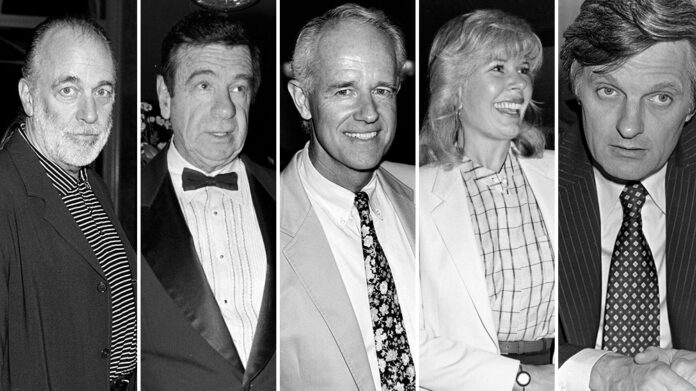 Alan-Alda-Loretta-Swit-Mike-Farrell-Walter-Matthau-Howard-Hesseman.jpg