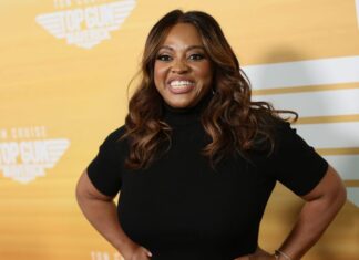 Sherri Shepherd Pauses Show Due to COVID, but Continues During Strike