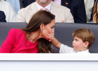 Photo of Kate Middleton, Prince Louis at Jubilee up for award